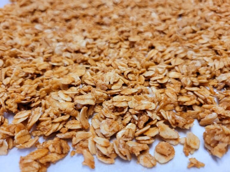 Easy Vanilla Granola