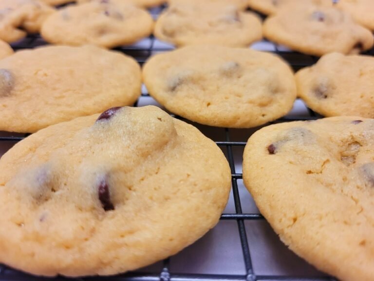Soft Chocolate Chip Cookies